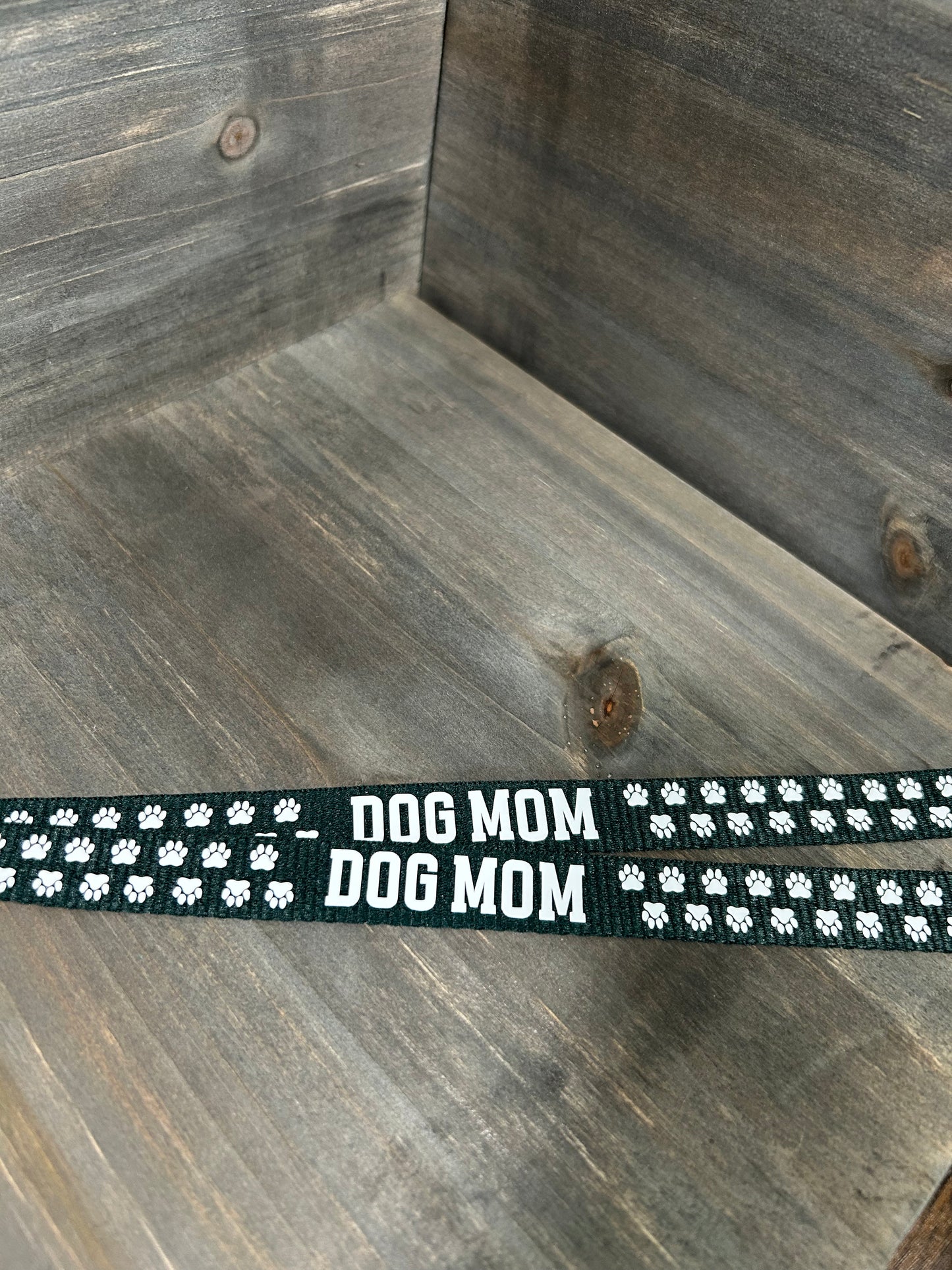 Dog Mom Breakaway Lanyard